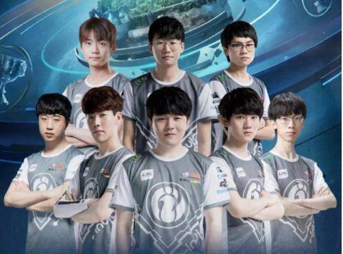 足球世界陷 足球世界陷