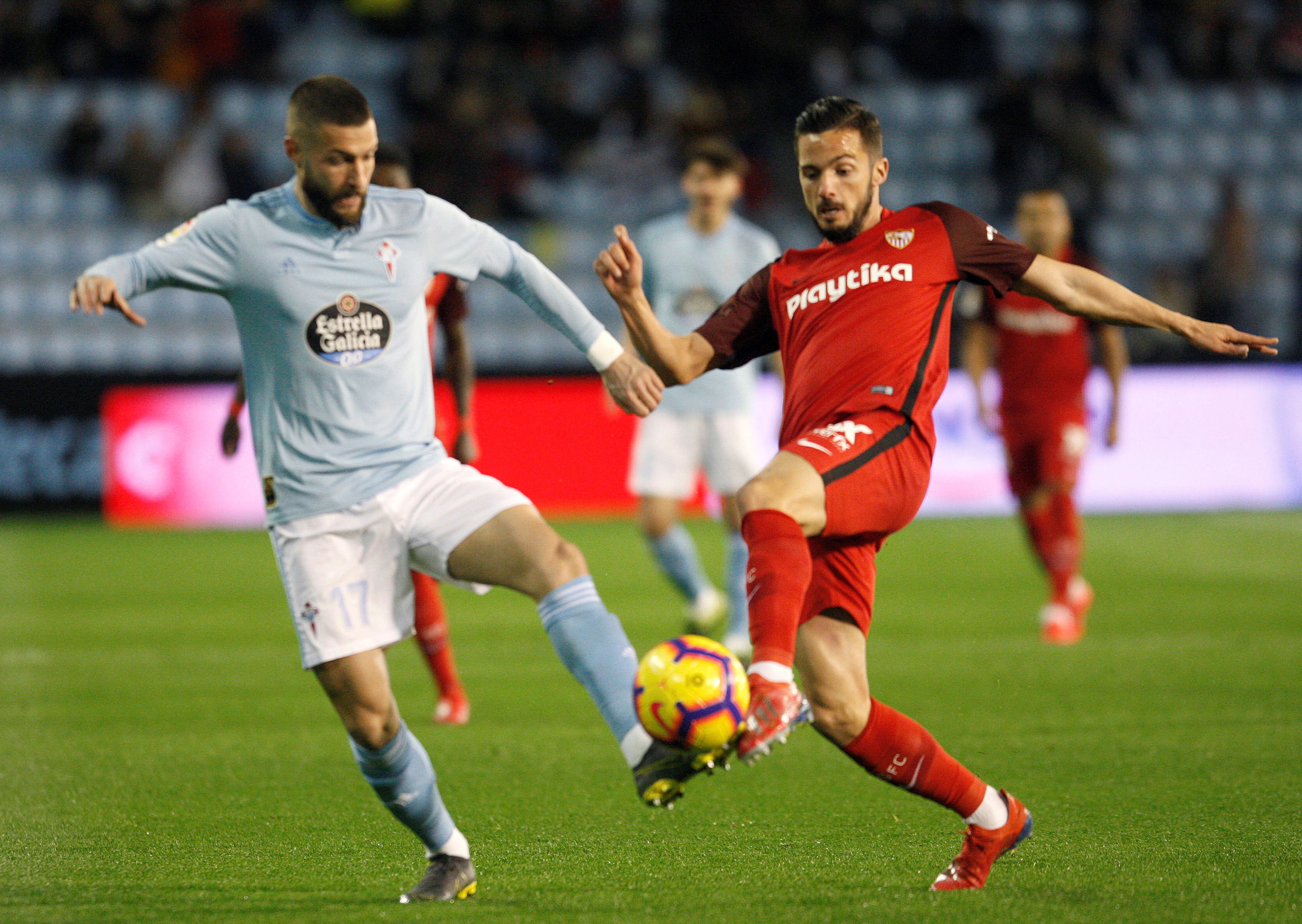 枯坐板凳 枯坐板凳